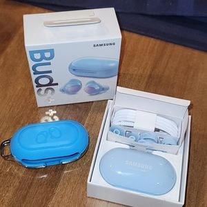 Samsung Ear Buds+